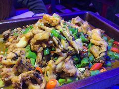 -蛙来哒(湖州东吴银泰百货店)