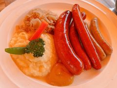 -LENBACH兰巴赫西餐啤酒坊(大连东港店)