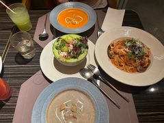 -查特花园美食广场(西单大悦城店)