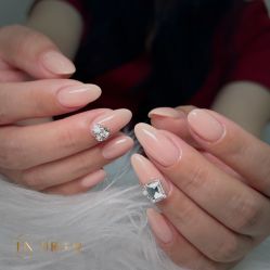 -丹曦·美甲美睫