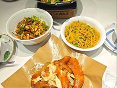 -费大厨辣椒炒肉(高铁吾悦广场店)