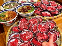 -云阿蛮云南生烫牛肉米线(奉贤路店)