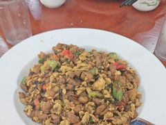 -湖南人家湘菜馆(镇江路店)