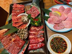 -炼火烤肉店