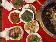 -山城年华老火锅(玉林店)