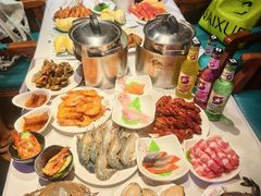 -领鲜活海鲜榴莲自助火锅(东门店)