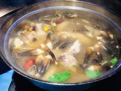 -千岛蚝高压锅生蚝·人参火锅(白云万达店)