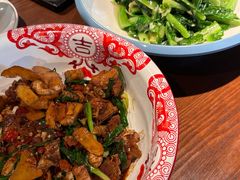 -二厨·吊桥小院·脆皮烧鸡公·本地农家菜(沿江西路店)