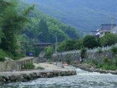 -虎啸峡漂流