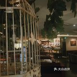 曾经的重庆商务咖啡顶流“两岸咖啡”是否没落了？