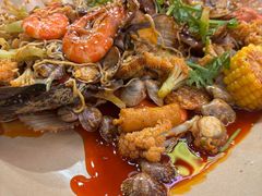 -老东镇啤酒屋海鲜加工·蒸汽海鲜·海鲜烧烤(台东店)