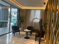 -上海外滩老码头亚朵酒店