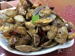 -清真磊磊烧烤老店(饮虎池街34号店)