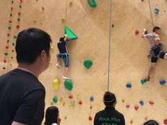 -ROCKPLUS攀岩馆(环宇城店)
