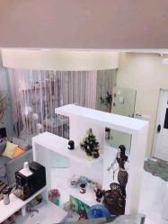 -新蝶变皮肤管理中心