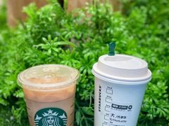 -星巴克臻选(莘庄仲盛店)