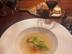 -恰餐厅及酒吧 CHAR Bar & Grill (北京丽都皇冠假日店)