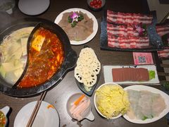 -九牧鱻·渝老鬼重庆火锅(人民路店)