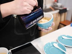 -白鹅咖啡(金城花园店)