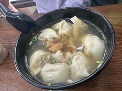 三鲜大馄饨-万寿斋(山阴路店)