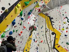 -问山MountQuest攀岩馆