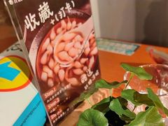 -莲餐厅·湖北菜·潜江小龙虾店(愚园路店)