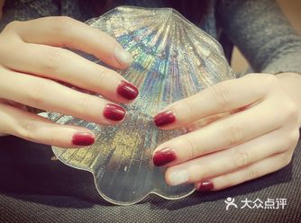 新年红紫丁香搭猫眼穿戴美甲