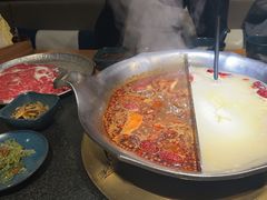 -湊湊火锅·茶憩(南京东路悦荟店)