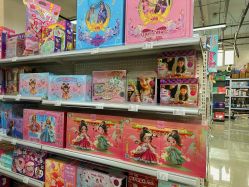 -玩动奇季品牌玩具超市