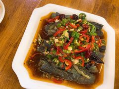 -东北四季饺子王(华山路店)