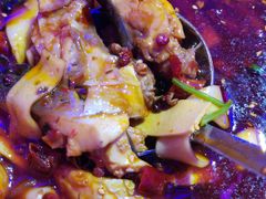 激情椒麻鱼-巴特餐饮6加1音乐餐吧·新疆菜