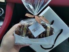 -Laderach 莱德拉(上海环贸iapm店)