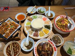 -怪噜范·老贵阳街头名小吃(汇金星力城店)