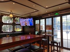 -Hooley's活利仕西餐厅(珠江新城店)