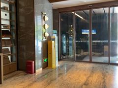 -美豪丽致酒店(西安高新区南二环丰庆公园地铁站店)