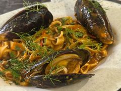 蛤蜊鱿鱼海鲜意面-LESCEDARS Brasserie Bistro香柏树