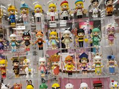 -泡泡玛特POPMART(蓝色港湾店)