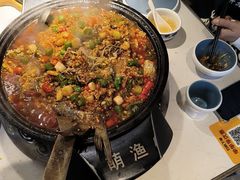 -萌渔·金牌蒜香烤鱼(临安万华广场店)