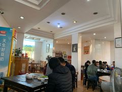 大堂-品香排骨饭(羊官路店)