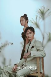 -雪中彩影婚纱摄影·微光艺术中心