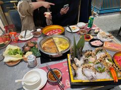 -一绪に寿喜烧(虹悦城店)