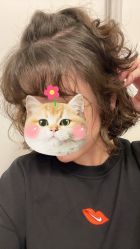 -PE SALON