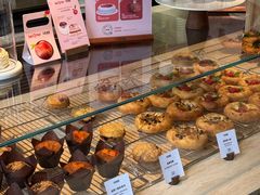 -VERIE BAKEHOUSE