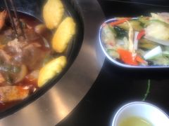 -田家大院东北农家菜铁锅炖(西安总店)