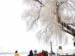 -人民防洪胜利纪念塔