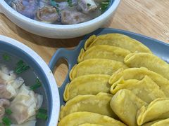 -老新隆牛肉锅贴(新街口店)
