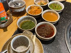 -顶顶汤火牛排火锅·经典铜锅涮肉