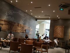 大堂-星巴克臻选(杭州万象城店)