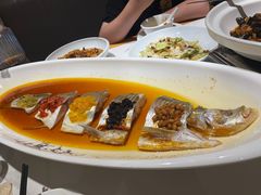 -饭橘汉江码头·乡野土菜馆(静安路店)