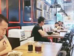 大堂-李先生牛肉面大王(上海站南广场店)